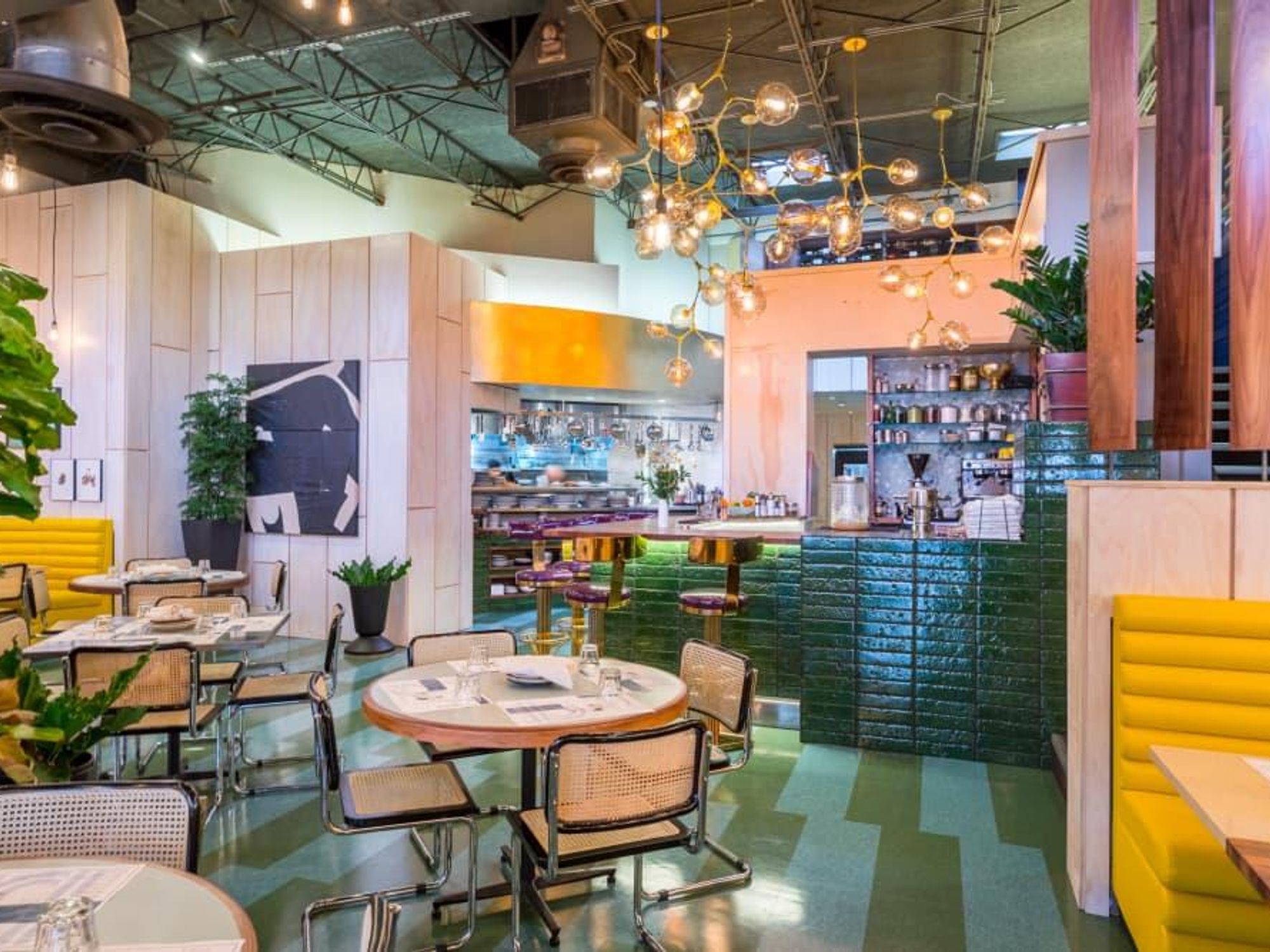 Benjy's interior bar