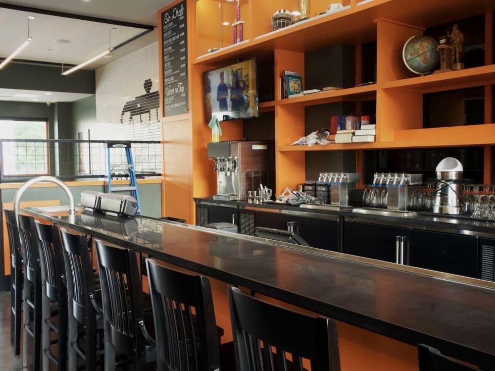 Bernie's Burger Bus Heights interior bar