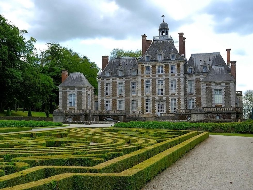 Best Buddies Auction items_May 2014 French Package 2