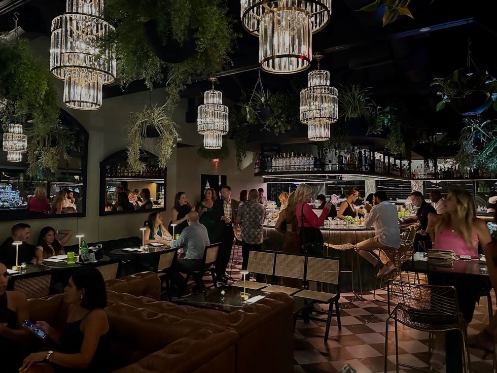 Best Regards interior