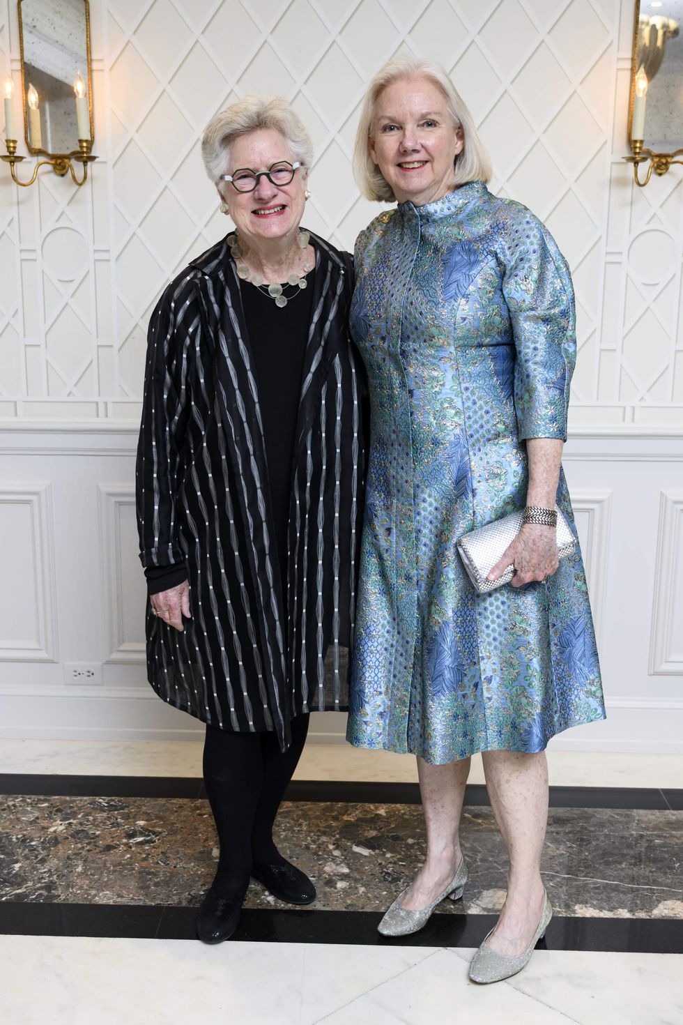 Bettie Cartwright, Marilyn Jones