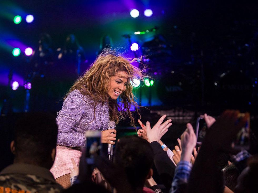 Beyonce in concert with fans