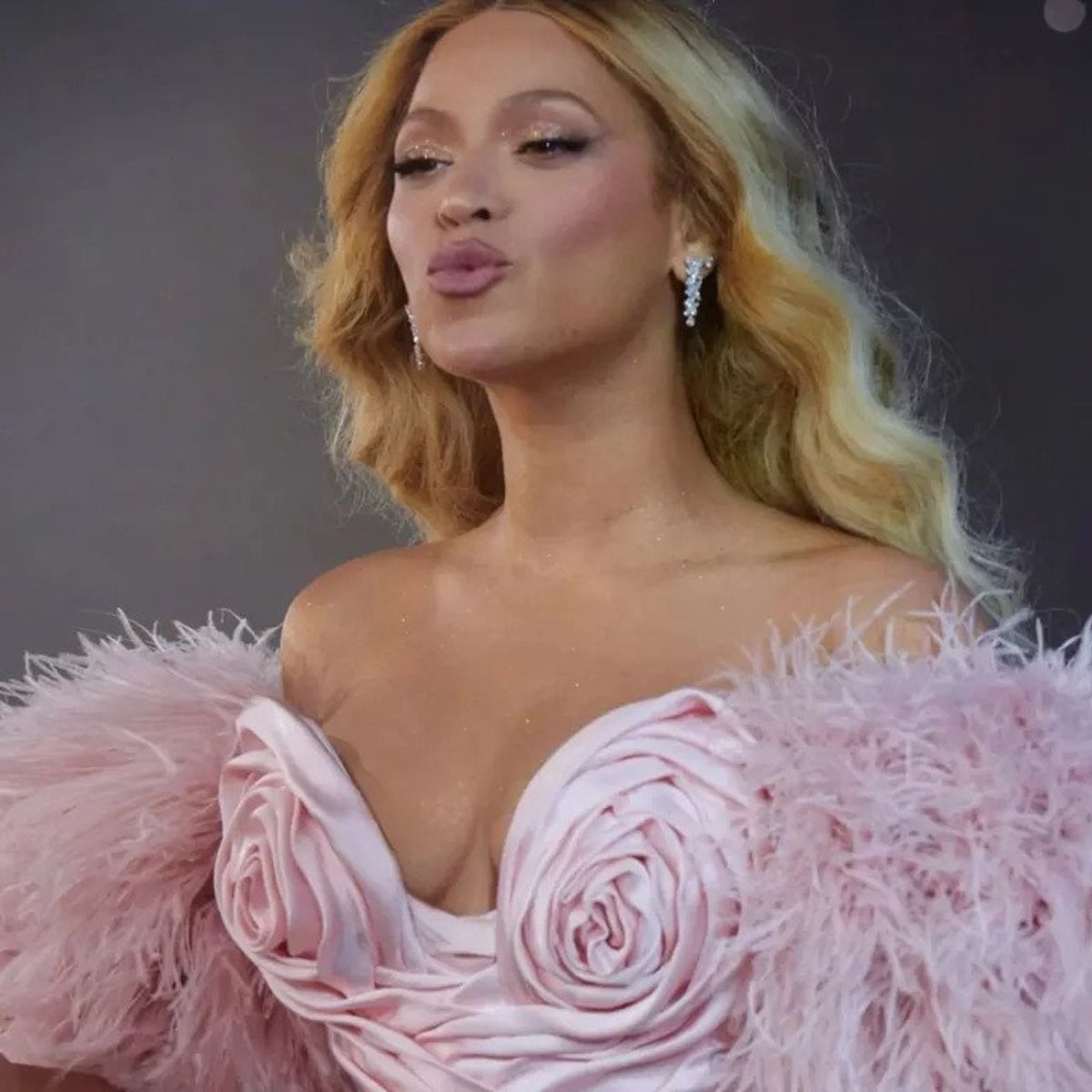 Beyonc sheds light on sacred Houston memories in new hair care line reveal - CultureMap Houston Beyonc sheds light on sacred Houston memories in new hair care line reveal - CultureMap Houston