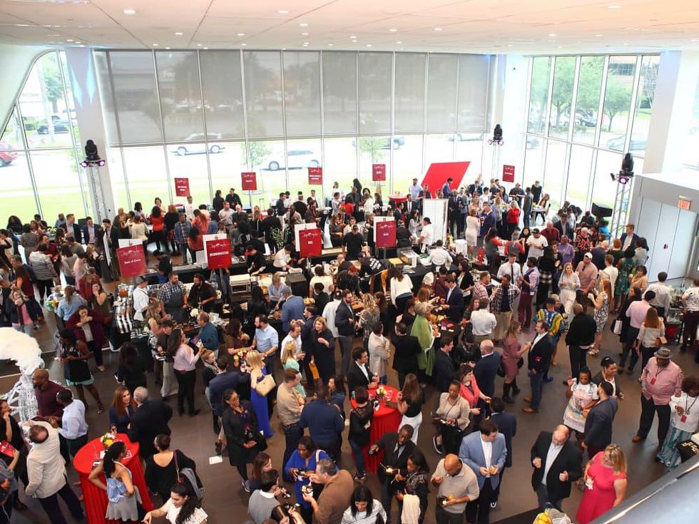 Big Brothers Big Sisters Big Taste 2018 crowd shot