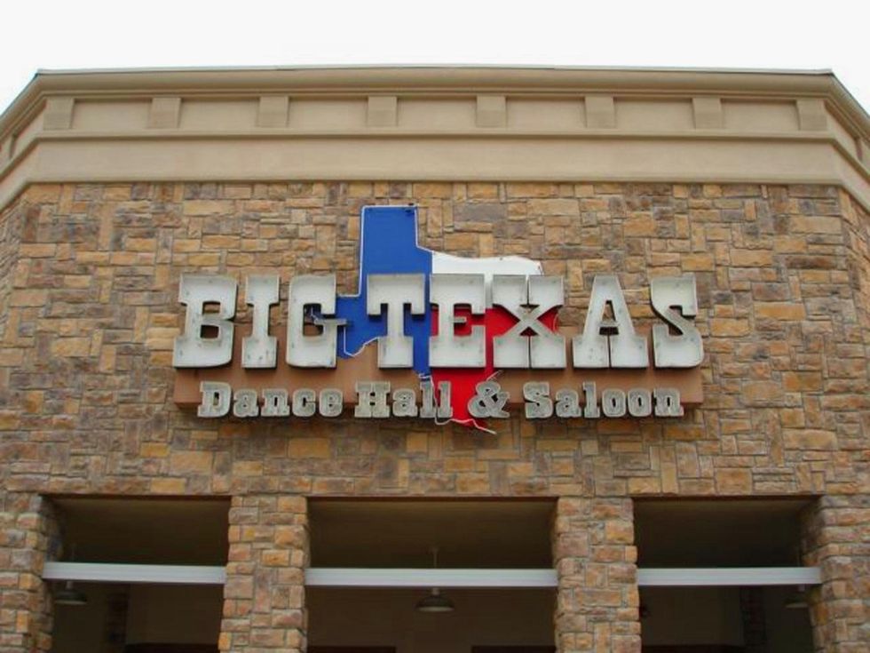 Big Texas Dance Hall & Saloon sign Clear Lake or Webster