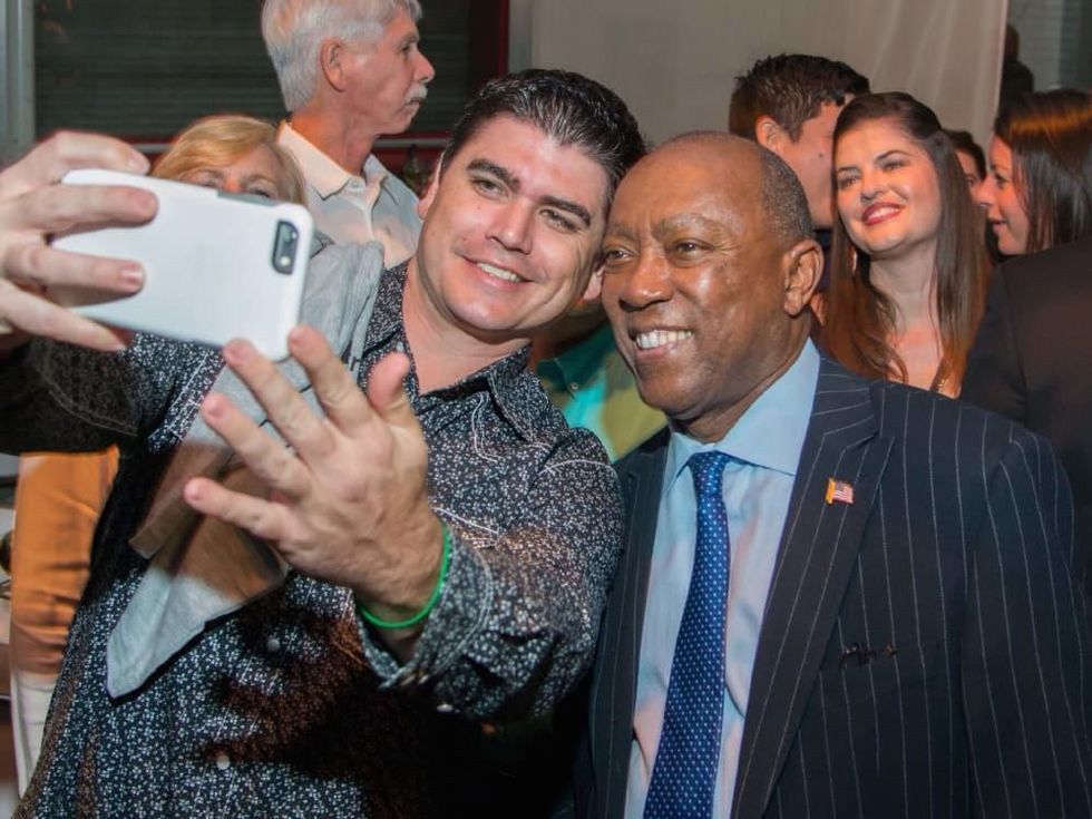 Big Texas Party Mayor Sylvester Turner poses for selfie with fan