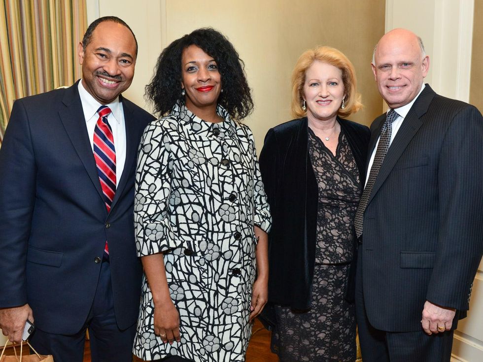 Former UT star shares stories of football and faith at Young Life gala ...