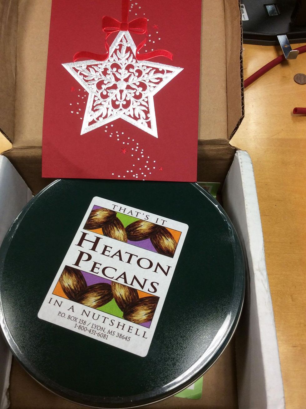 Bill Lepiesza perils of corporate gift giving December 2013 food allergy can of pecans