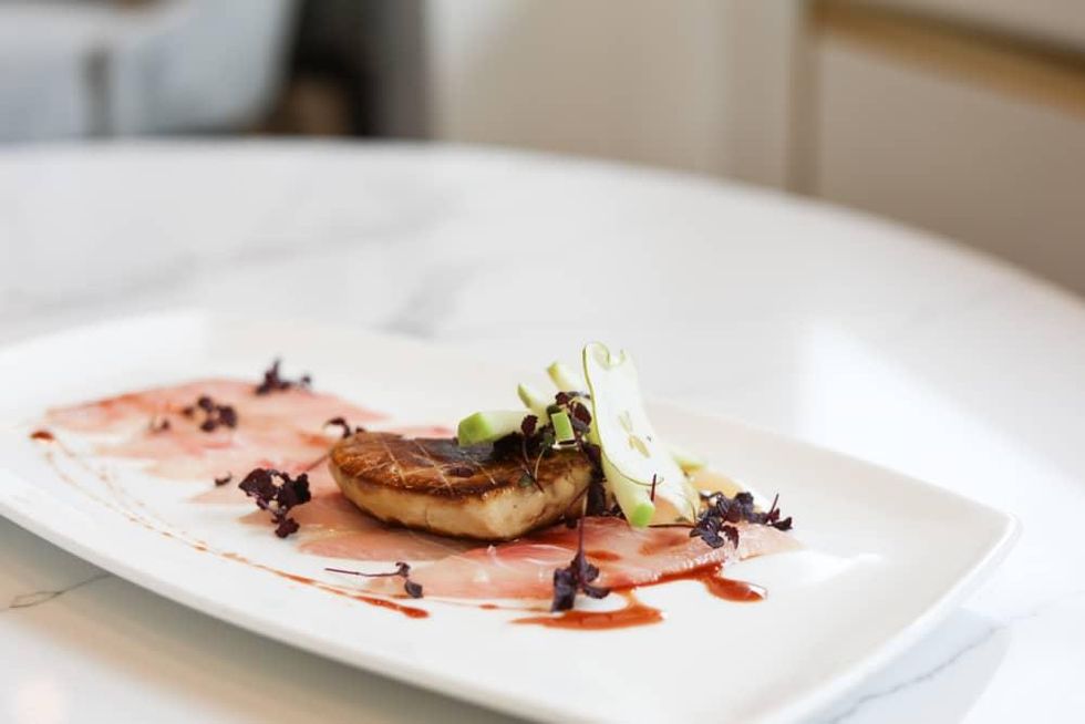 Bisou hamachi foie gras