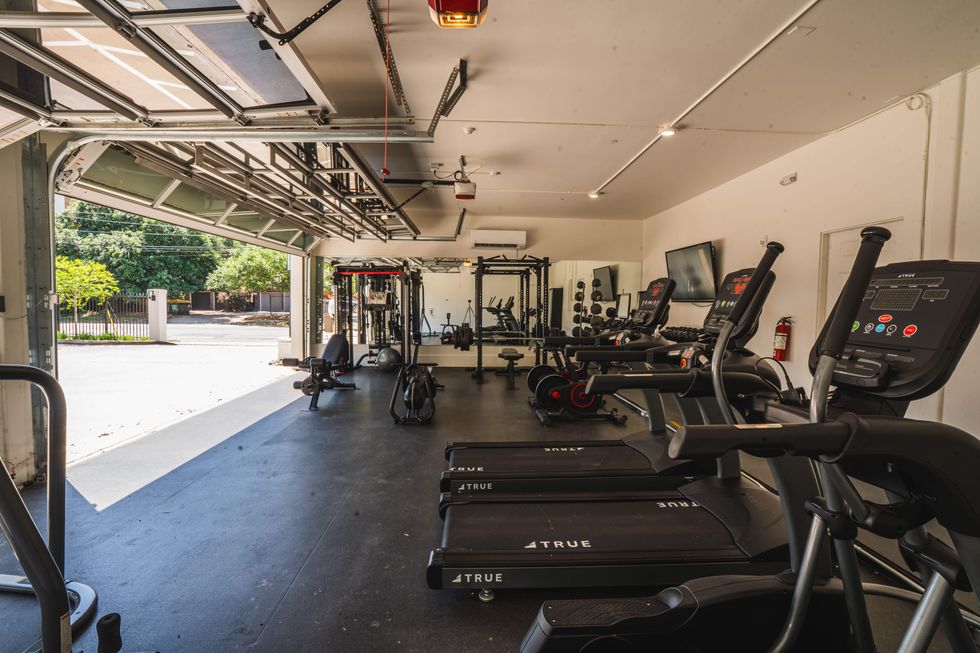 black horse health houston gym