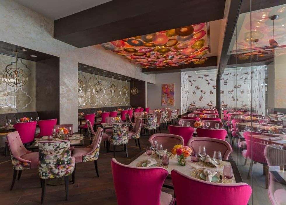 Bloom & Bee interior