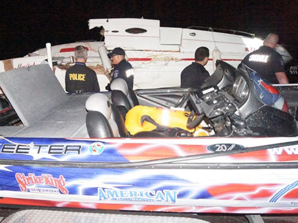 boat crash on Lake Conroe July 2014