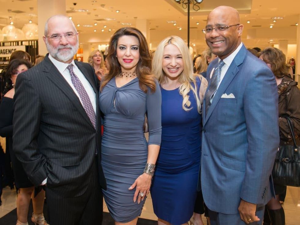Bob Cavnar, Parissa Mohajer, Anna Kaplan, Michael Pearson at Dress for Dinner