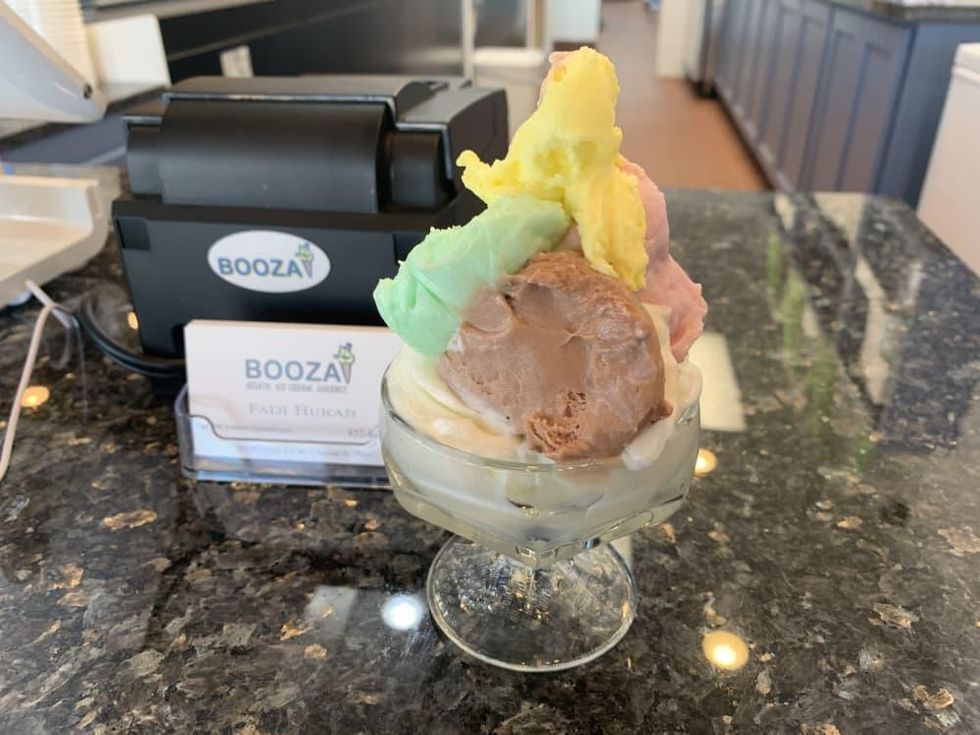 Internationally recognized 'stretchy' ice cream shop opens in Galleria