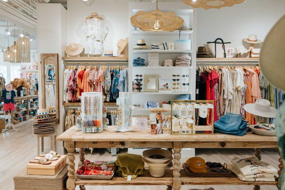Boutiques at Cinnamon Shore