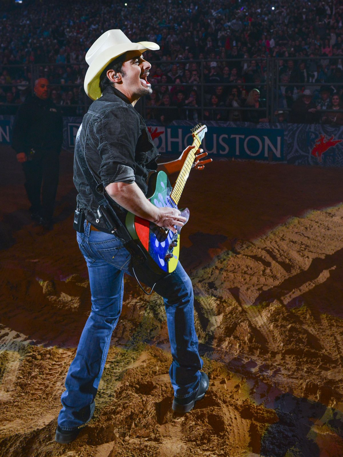 Brad Paisley got into the dirt in his Rodeo moment. CultureMap Houston