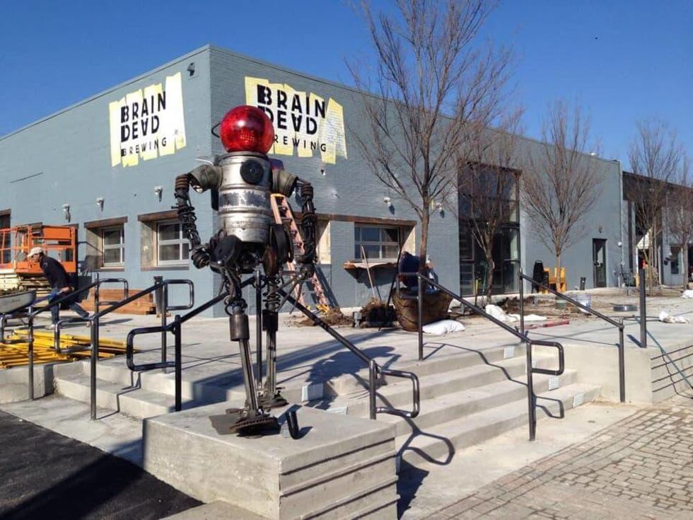 BrainDead Brewing, exterior