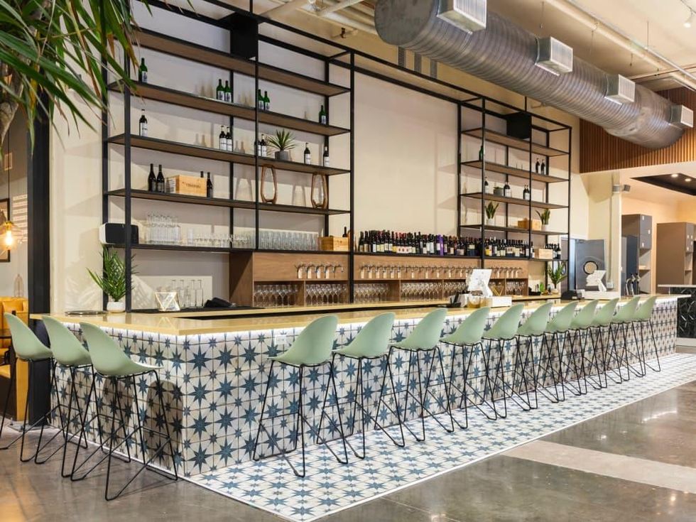 Bravery Chef Hall wine bar