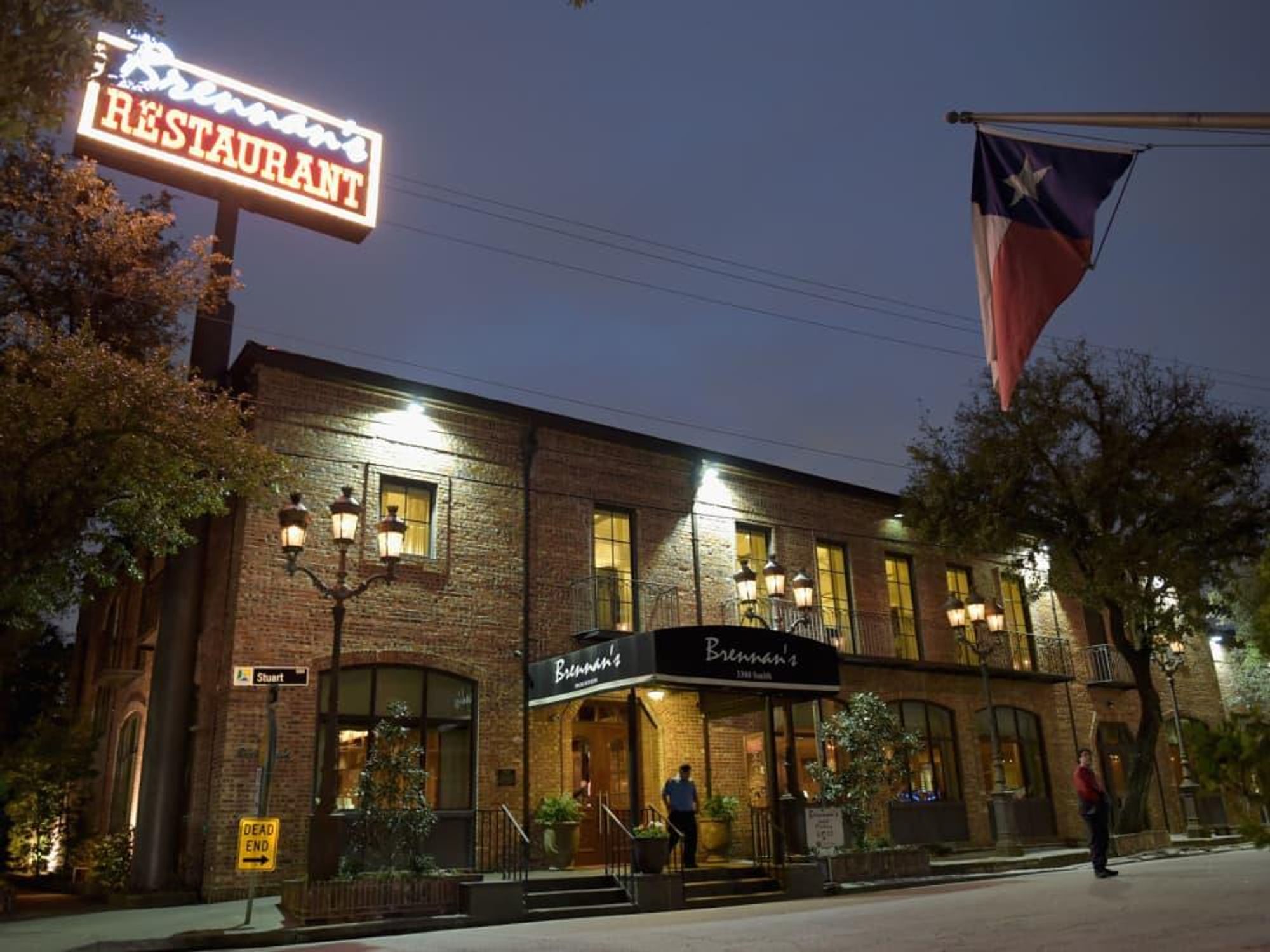 Brennan's exterior shot