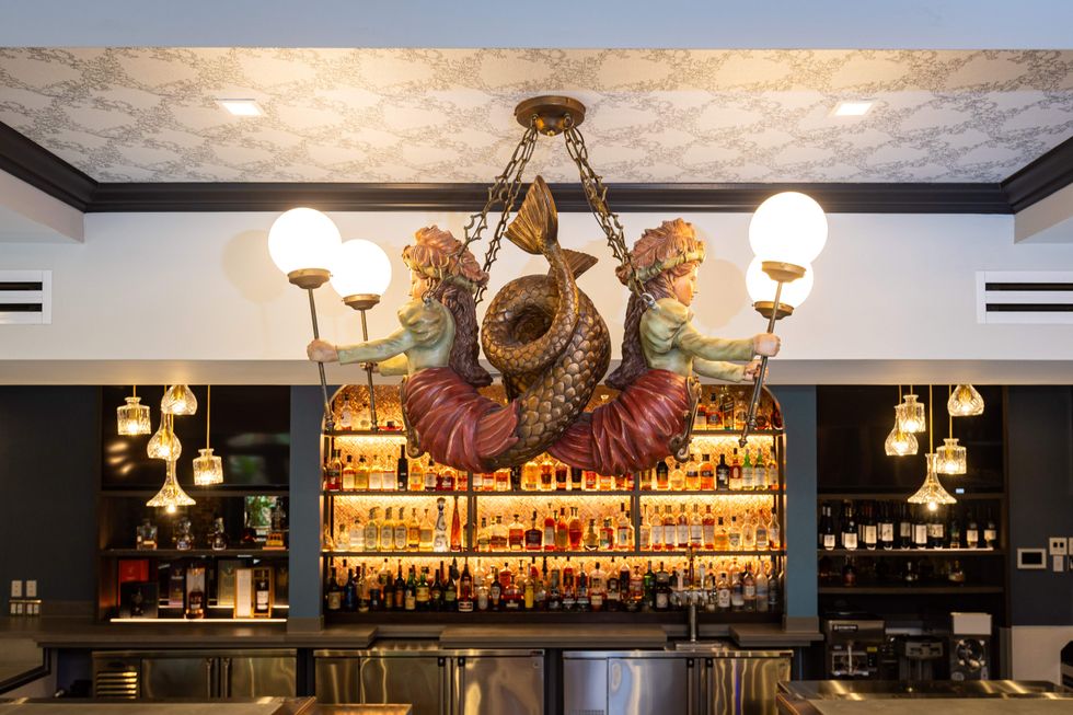 Brennan's of Houston new bar