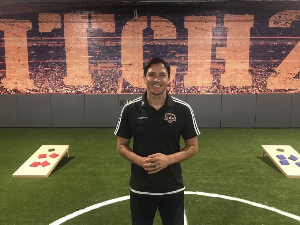 Brian Ching Pitch 25