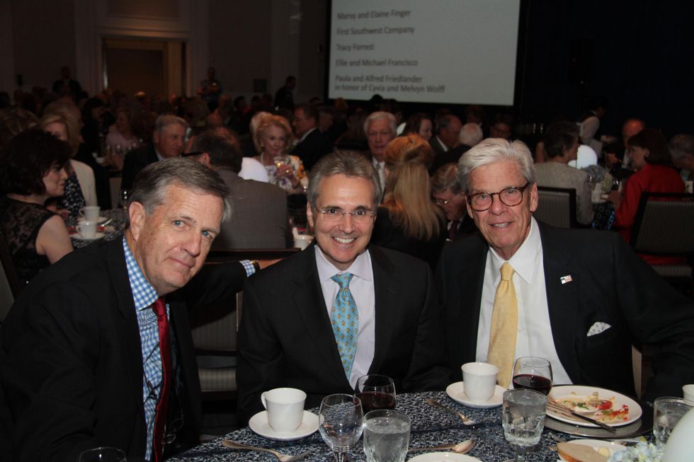 Brit Hume, from left Dr. Ron DePinho and Wayne Gibbens at the Houston Living Legend fundraiser dinner May 2014