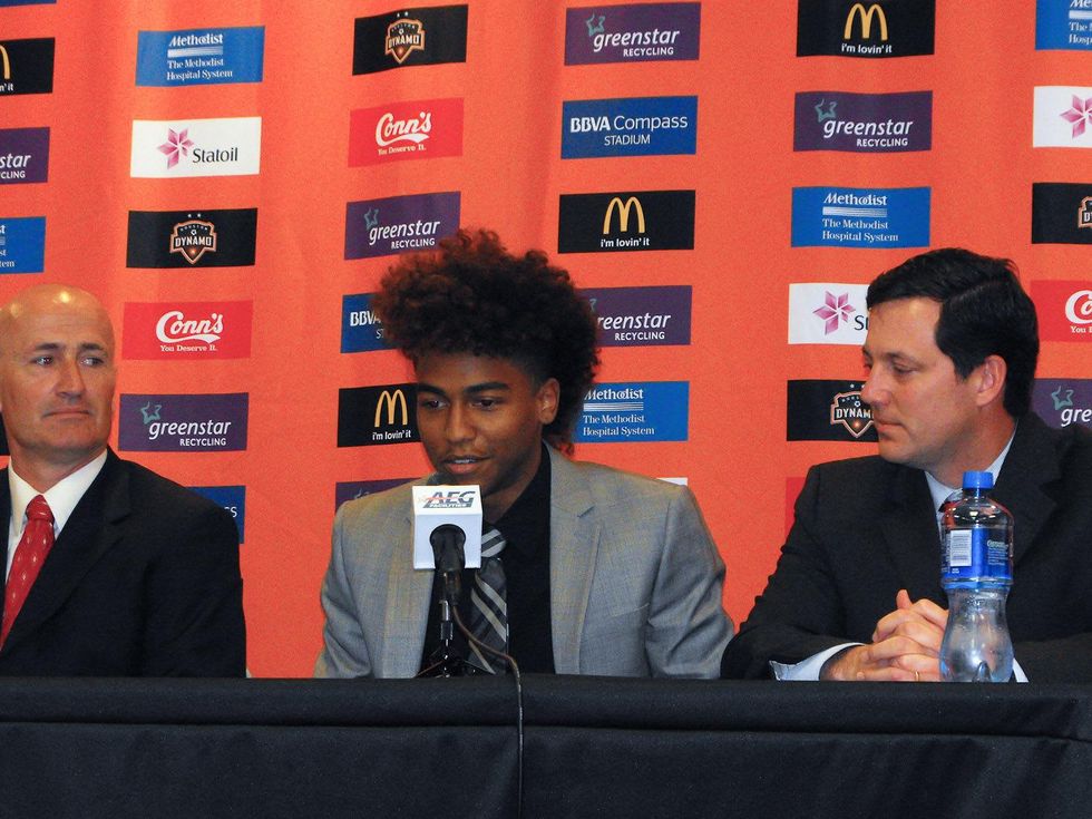 Bryan Salazar signs with Dynamo, Bryan Salazar, February 2013