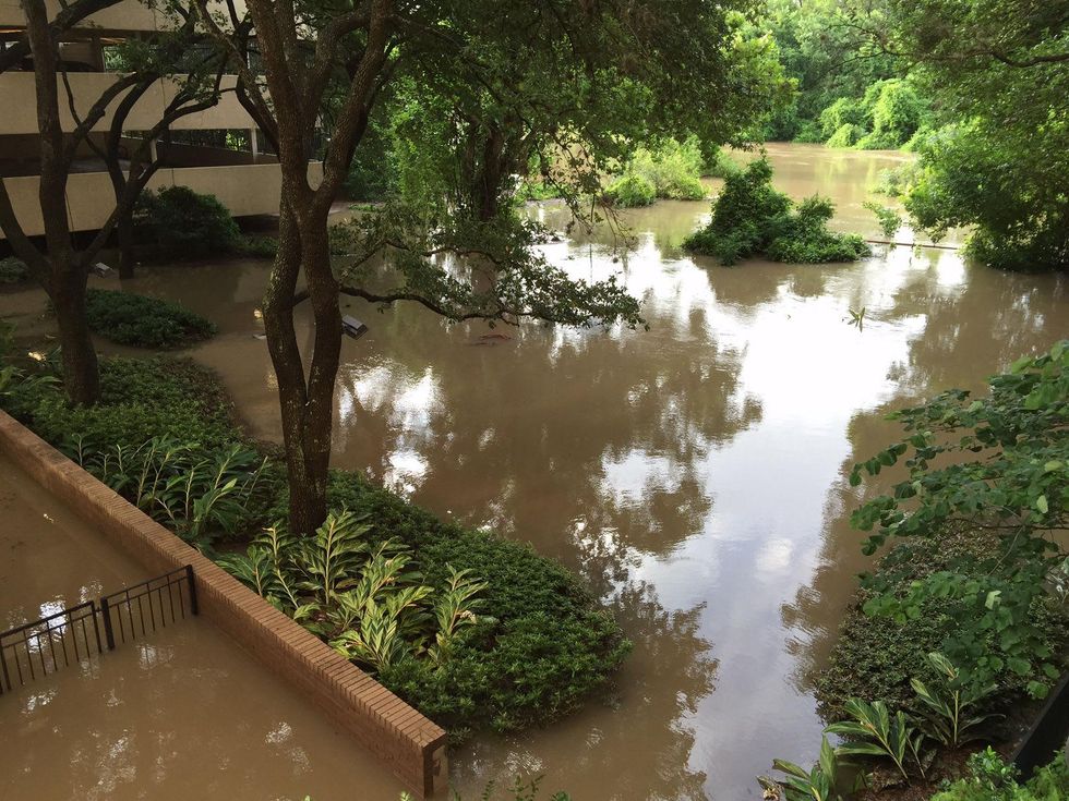 Buffalo Bayou flooding near Memorial Drive