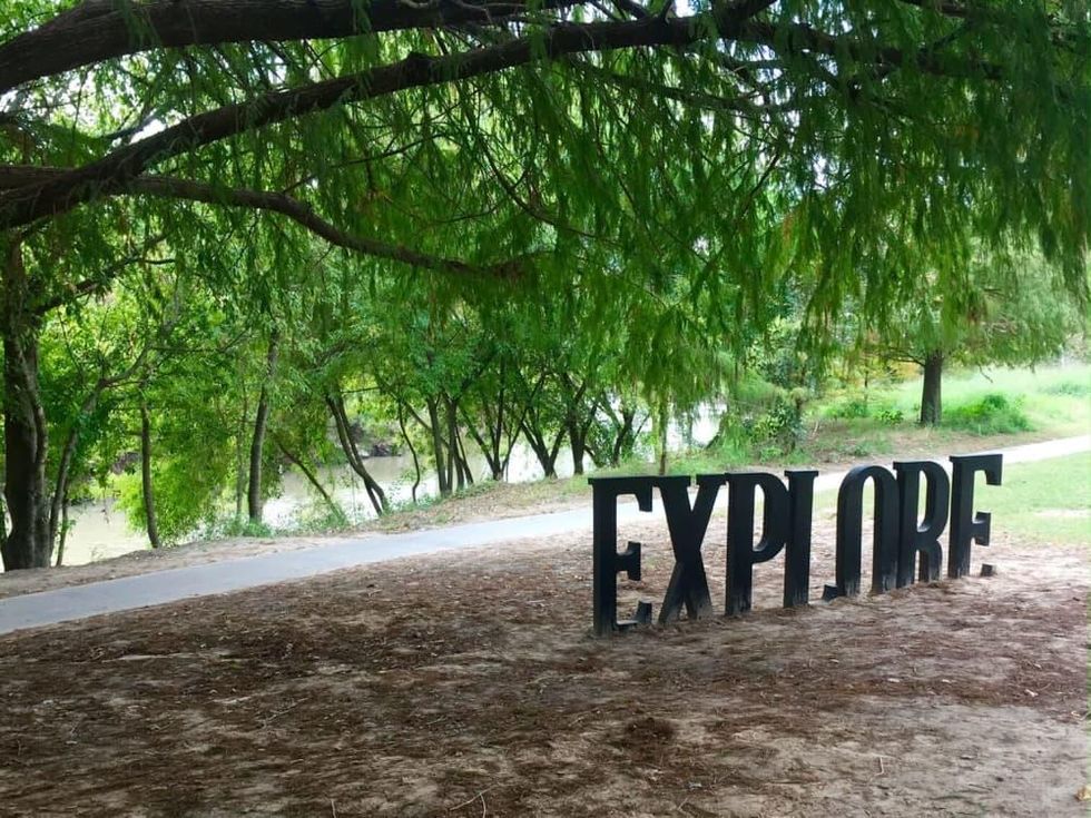 Buffalo Bayou Park Explore sculpture