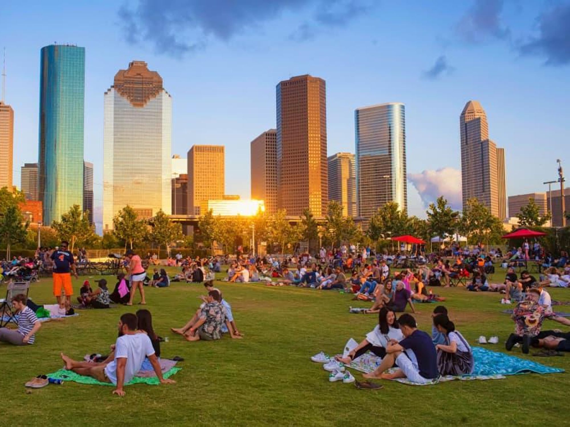 Houston Travel Guide - Vacation & Trip Ideas