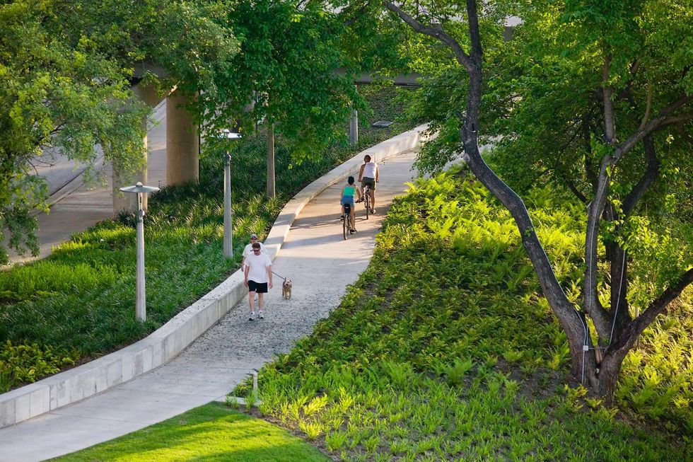 Buffalo Bayou trail with walkers and people on bicycles August 2013