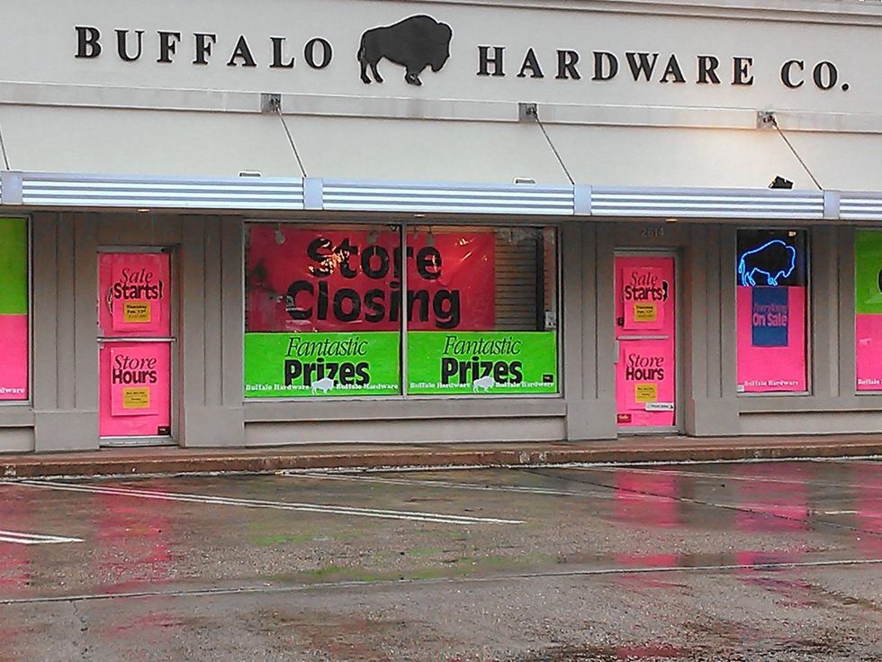Buffalo Hardware Houston closing February 2014