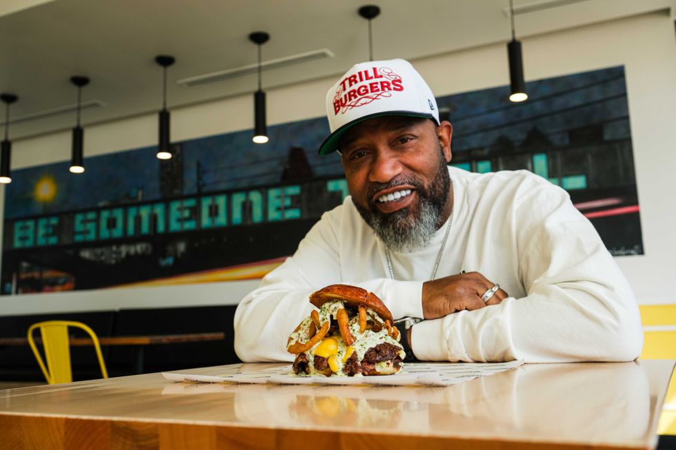 bun b trill burgers meow wolf burger