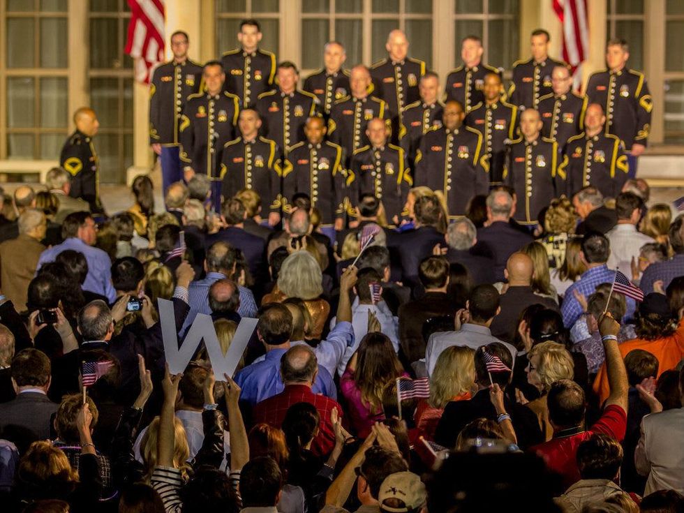 Bush Presidential Center, freedom lighting, crowd