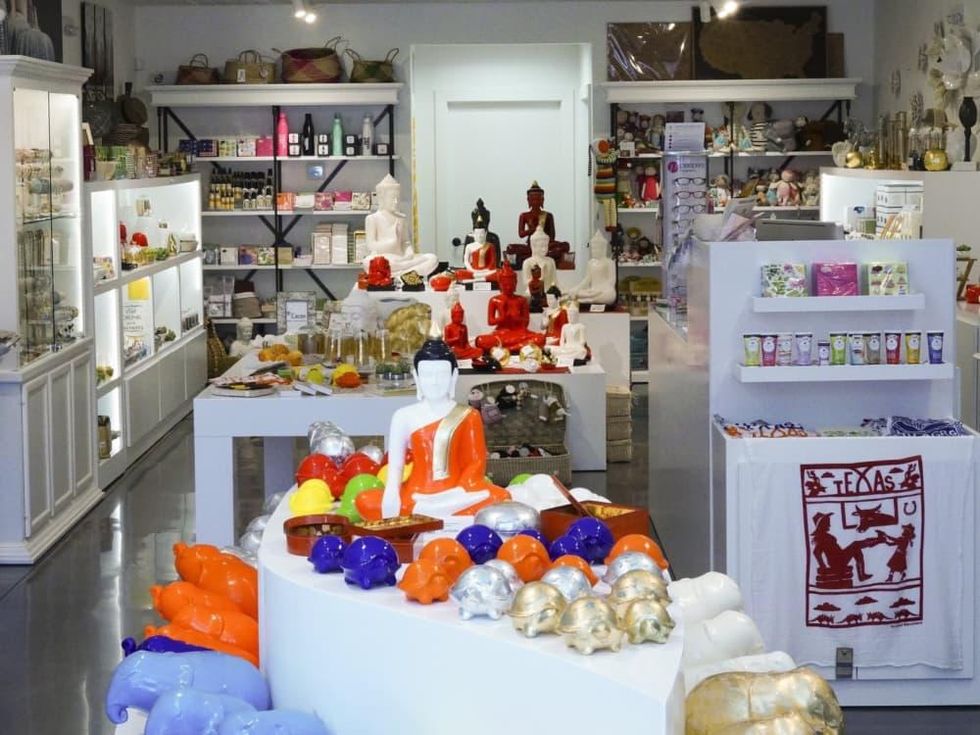 Cacao Fashion, Jewelry and Gifts