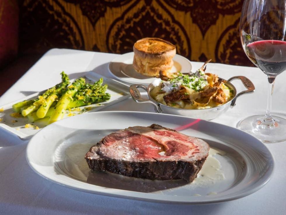 Cafe Annie Prime Room prime rib and sides