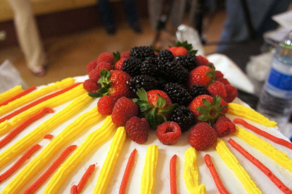 Cake Off decorating contest Kroger Houston Food Bank 2013