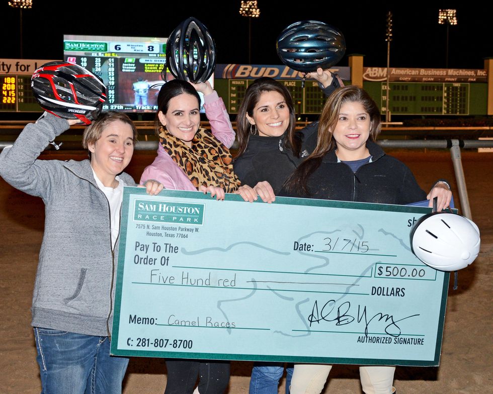 camel race winners circle presentation