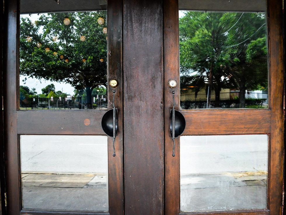 Camerata Houston wine bar July 2013 front doors