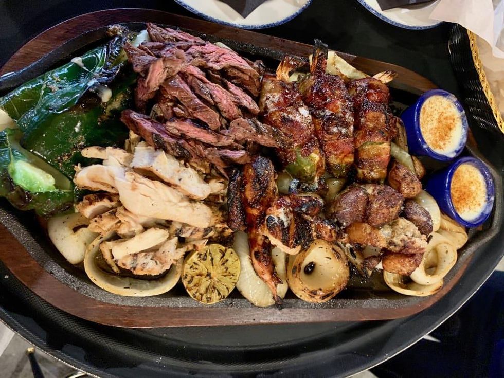 Candente Tex-Mex fajitas platter