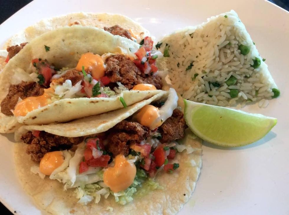 Caracol Ostiones oyster taco