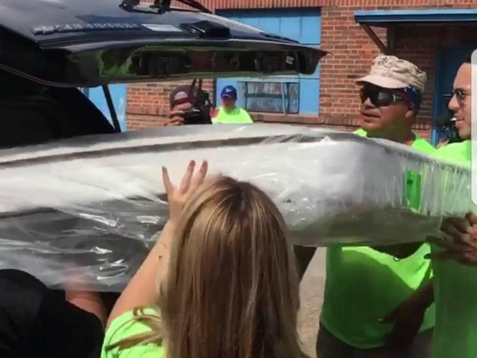 Carlos Correa at bed distribution at Texas Mattress Makers for the Houston Children’s Charity