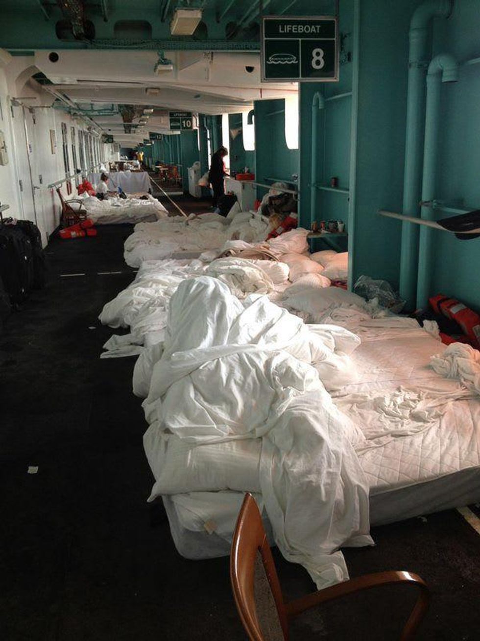 Carnival Triumph, KHOU