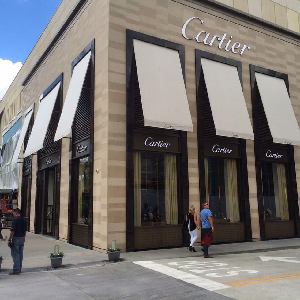 Cartier River Oaks District store exterior