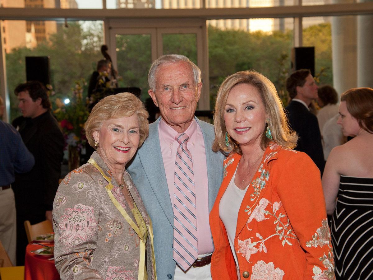 Annette And George Strake Left With Belinda Harris At The Casa De Esperanza Fundraiser