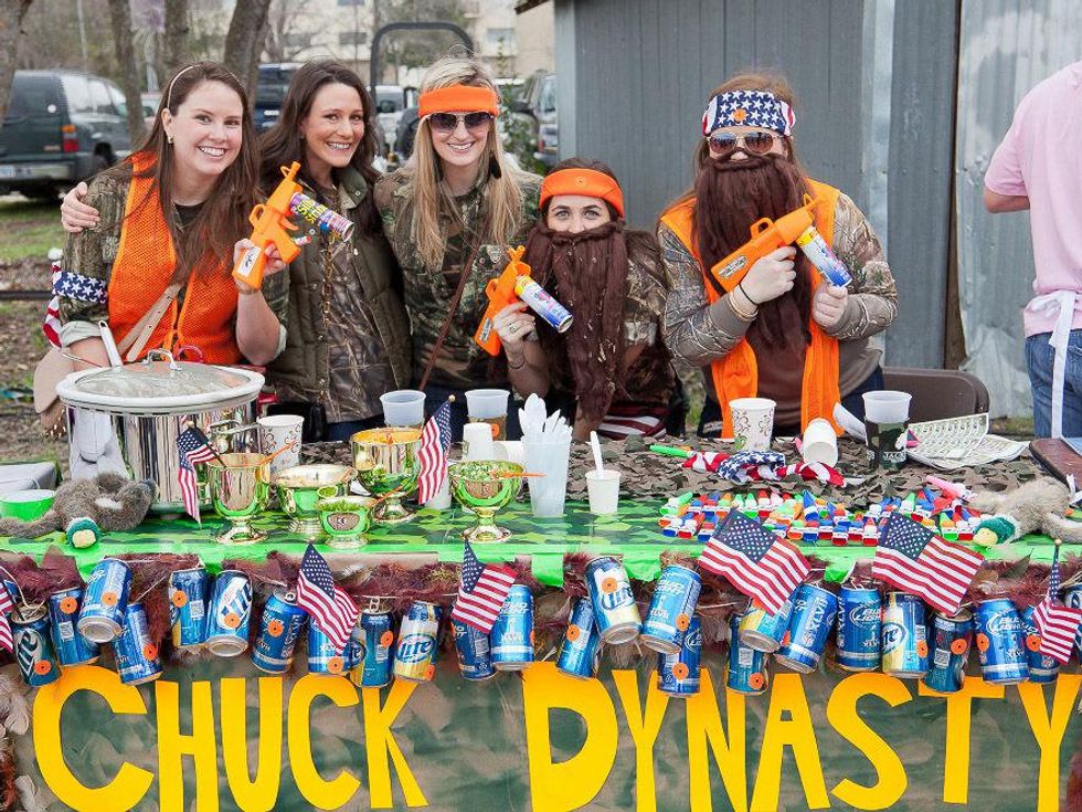 Casa de Esperanza Young Professionals chili cook-off, February 2013, Marina Willis, Callie Foreman, Catherine Baker, Lauren Friedrichs, Erin McCabe no names on cutline