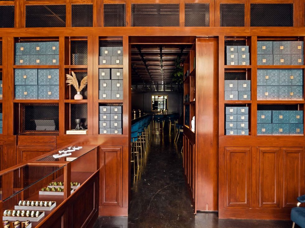 Case Chocolates shop