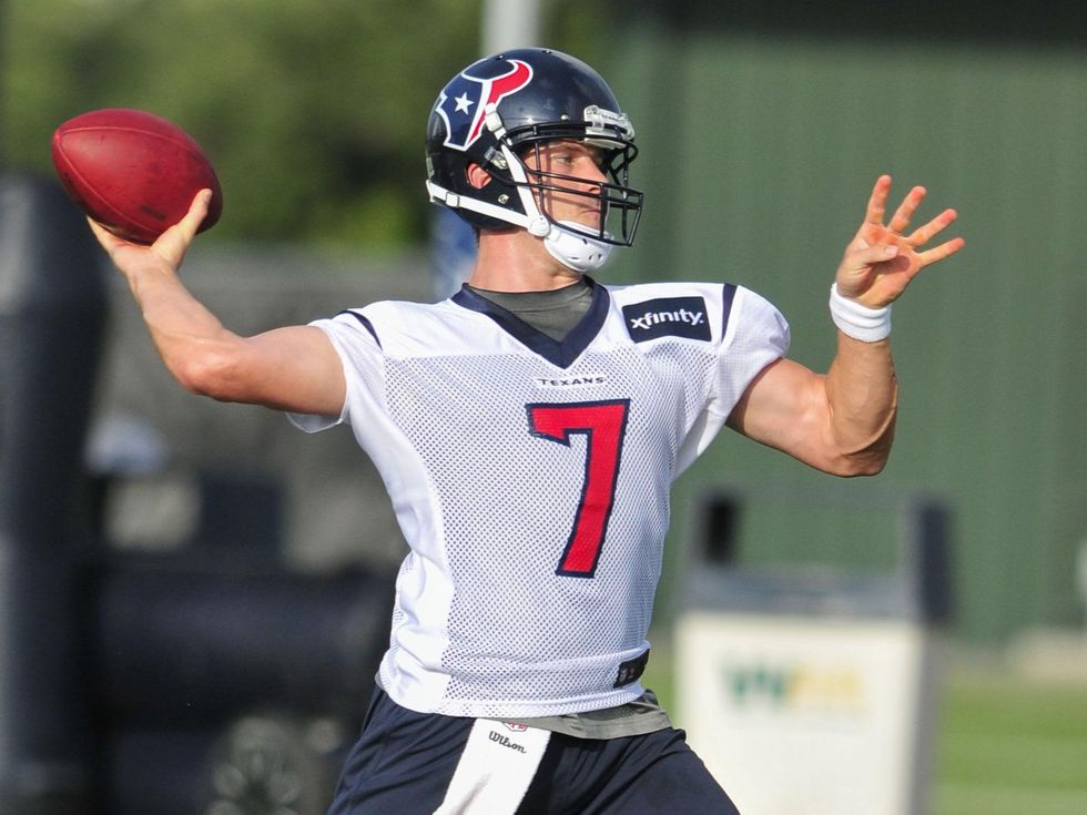Case Keenum throwing Texans camp