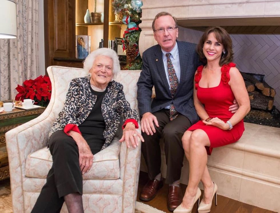 Celebration of Reading Author Reveal and Holiday Soir\u00e9e-Barbara Bush, Neil and Maria Bush