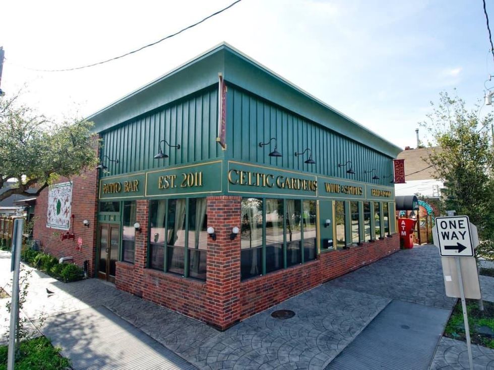 Celtic Gardens Exterior